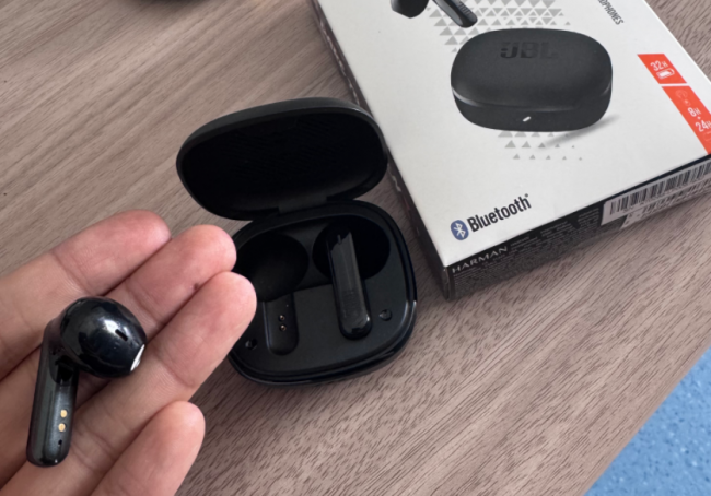 蓝牙耳机哪个牌子音质最好？蓝牙耳机排行榜前十名性价比分享！（图ZMTU1ODQwNzY=） - 评测 - 站酷设计师咕噜小熊原创素材 - 站酷ZCOOL