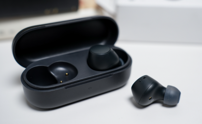 蓝牙耳机什么品牌好质量又耐用？十大音质最好的蓝牙耳机品牌分享（图ZMTU1ODU3Mjg=） - 评测 - 站酷设计师咕噜小熊原创素材 - 站酷ZCOOL