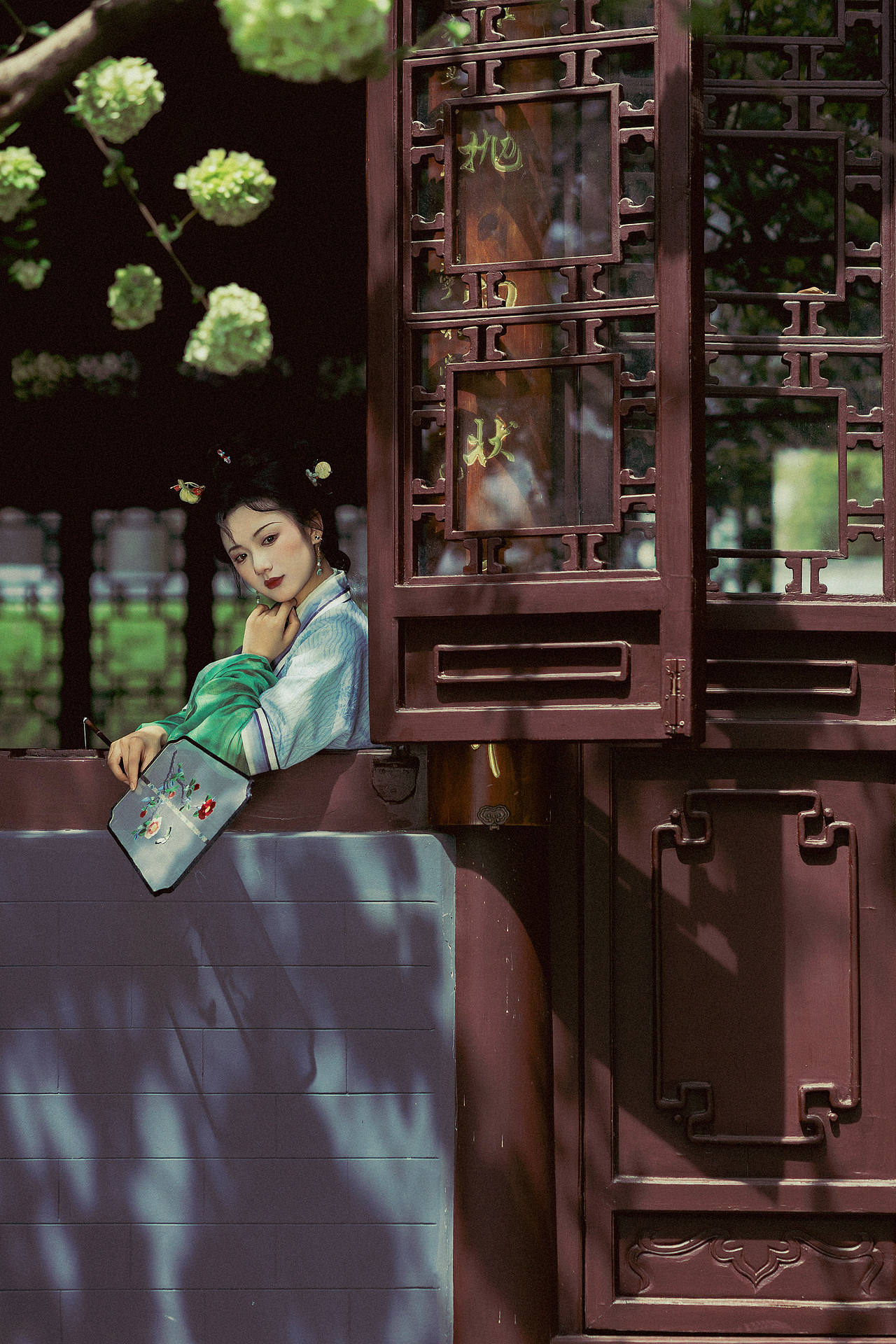 春色满院（图ZNDA2NDAwMjQw） - 人像摄影 - 站酷设计师若寒Rock原创素材 - 站酷ZCOOL