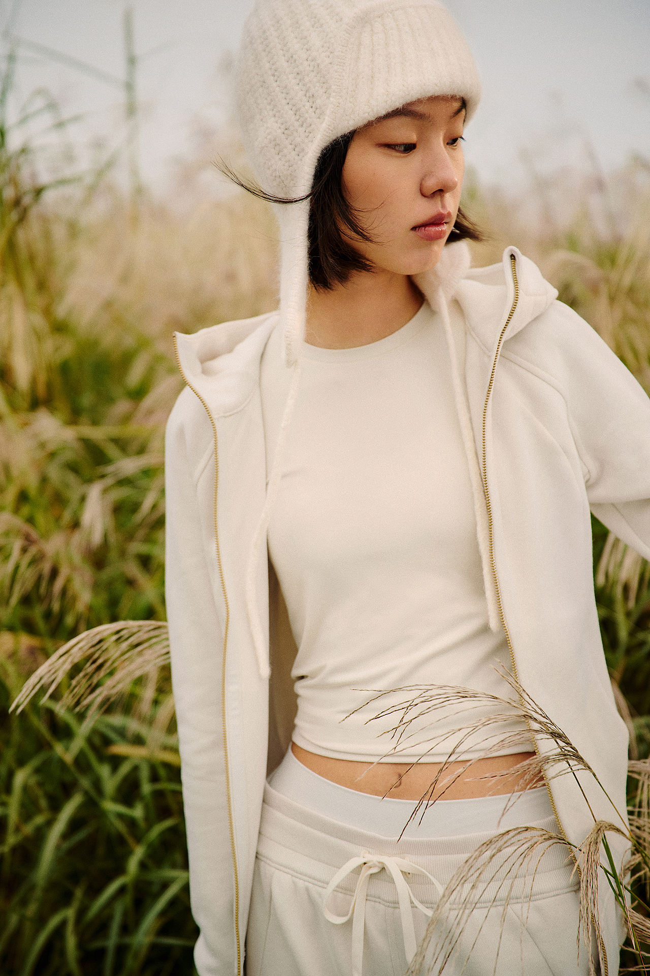 LULULEMON2026 与她感受不重复的春天（图ZNDA2NTI1OTg4） - 修图/后期 - 站酷设计师黑白君工作室原创素材 - 站酷ZCOOL