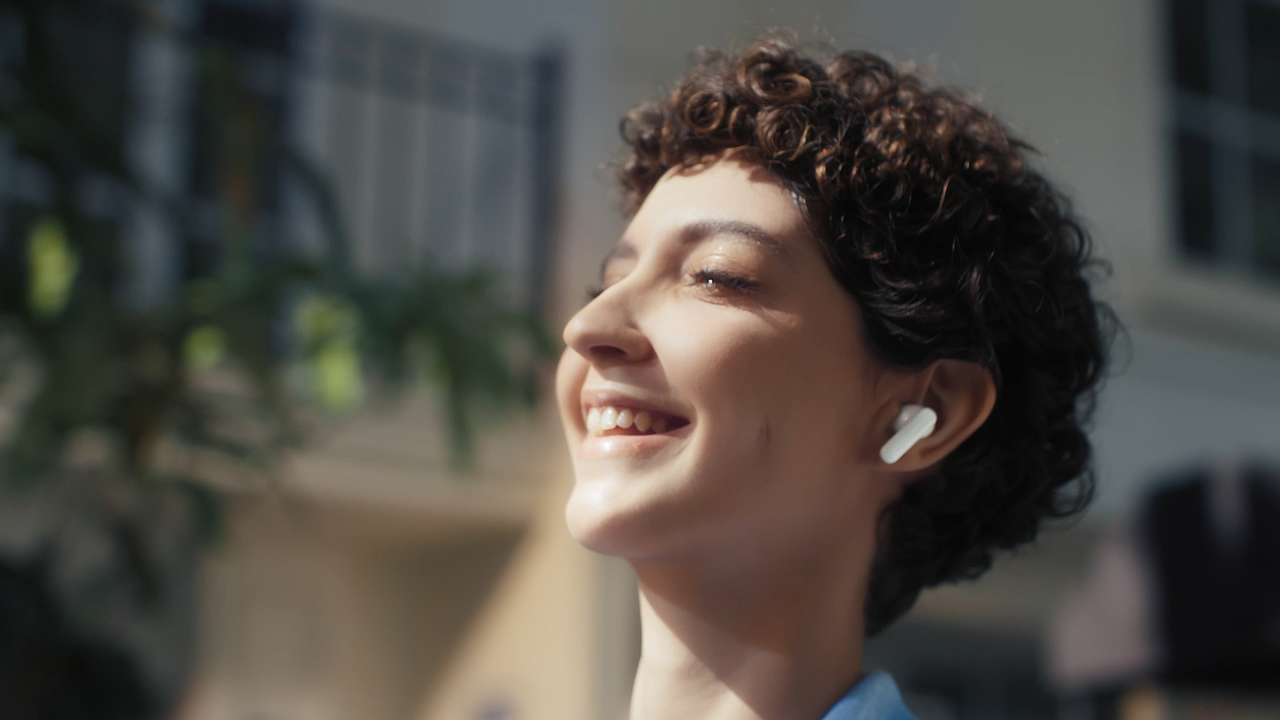 OPPO｜Earbuds in, world out（图ZNDA2NjYwNTIw） - 电子产品 - 站酷设计师SUNWHEEL光伦原创素材 - 站酷ZCOOL