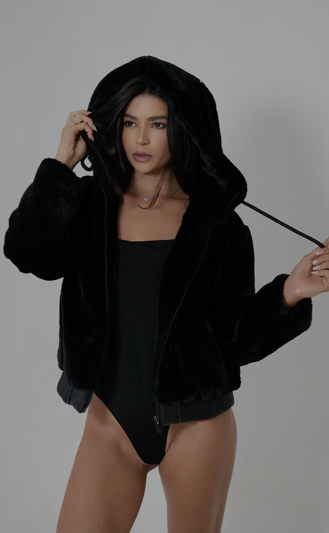 模特 亚裔混血 时尚摄影 欧美风 bodypositive 氛围感（图ZNDA2NzczMTQw） - 人像摄影 - 站酷设计师优思模特Melo原创素材 - 站酷ZCOOL