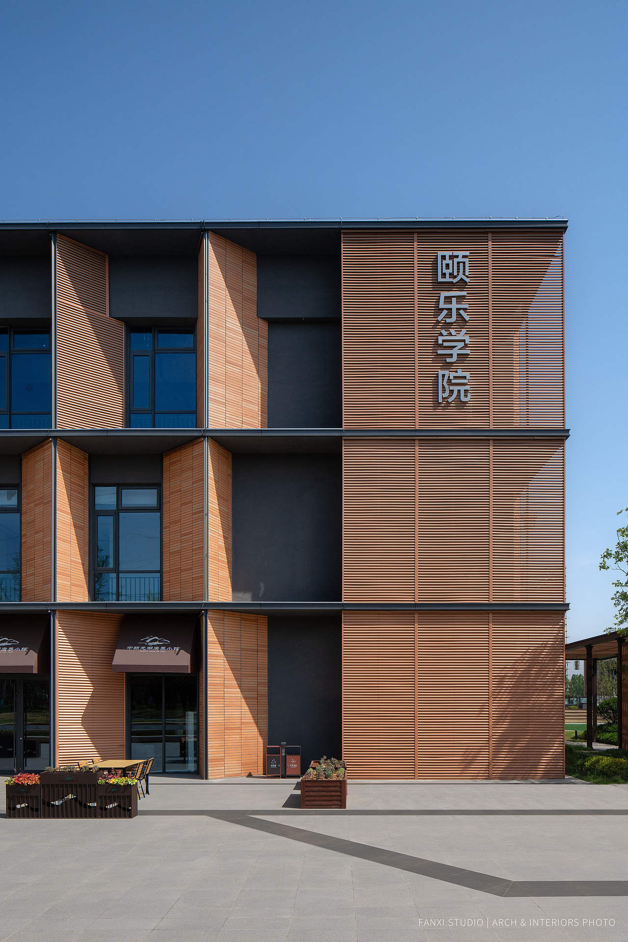 建筑摄影 | 潍坊蓝城（图ZNDA2OTA2NzY0） - 环境/建筑摄影 - 站酷设计师建筑摄影师崔宏强原创素材 - 站酷ZCOOL