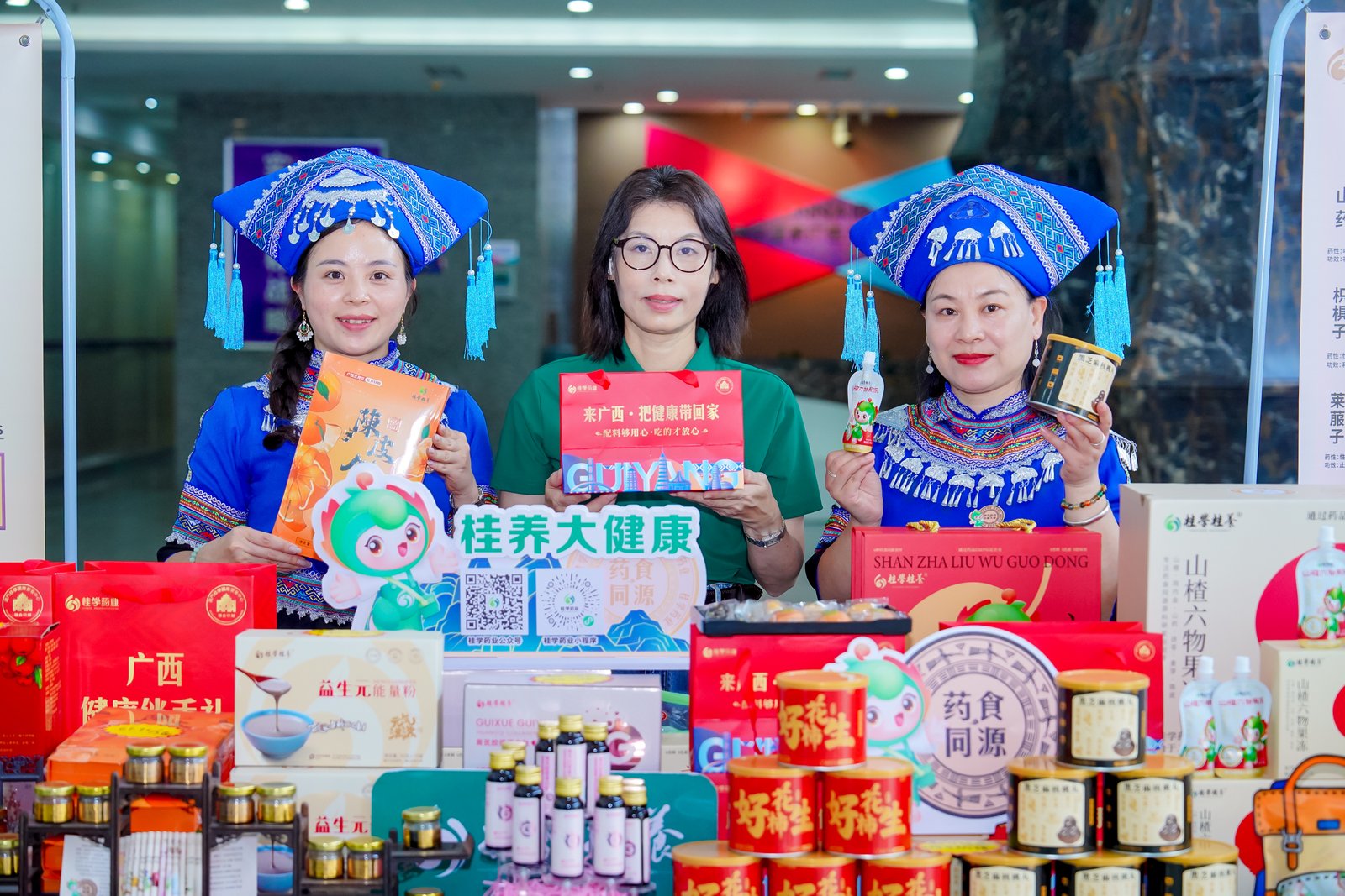 “探索东盟品牌合作与广告沙龙”2026年第一站南宁国家广告产业园区搭建跨境合作新桥梁（图ZMTU2MDM5MTY=） - 资讯 - 站酷设计师SHAIAwards原创素材 - 站酷ZCOOL