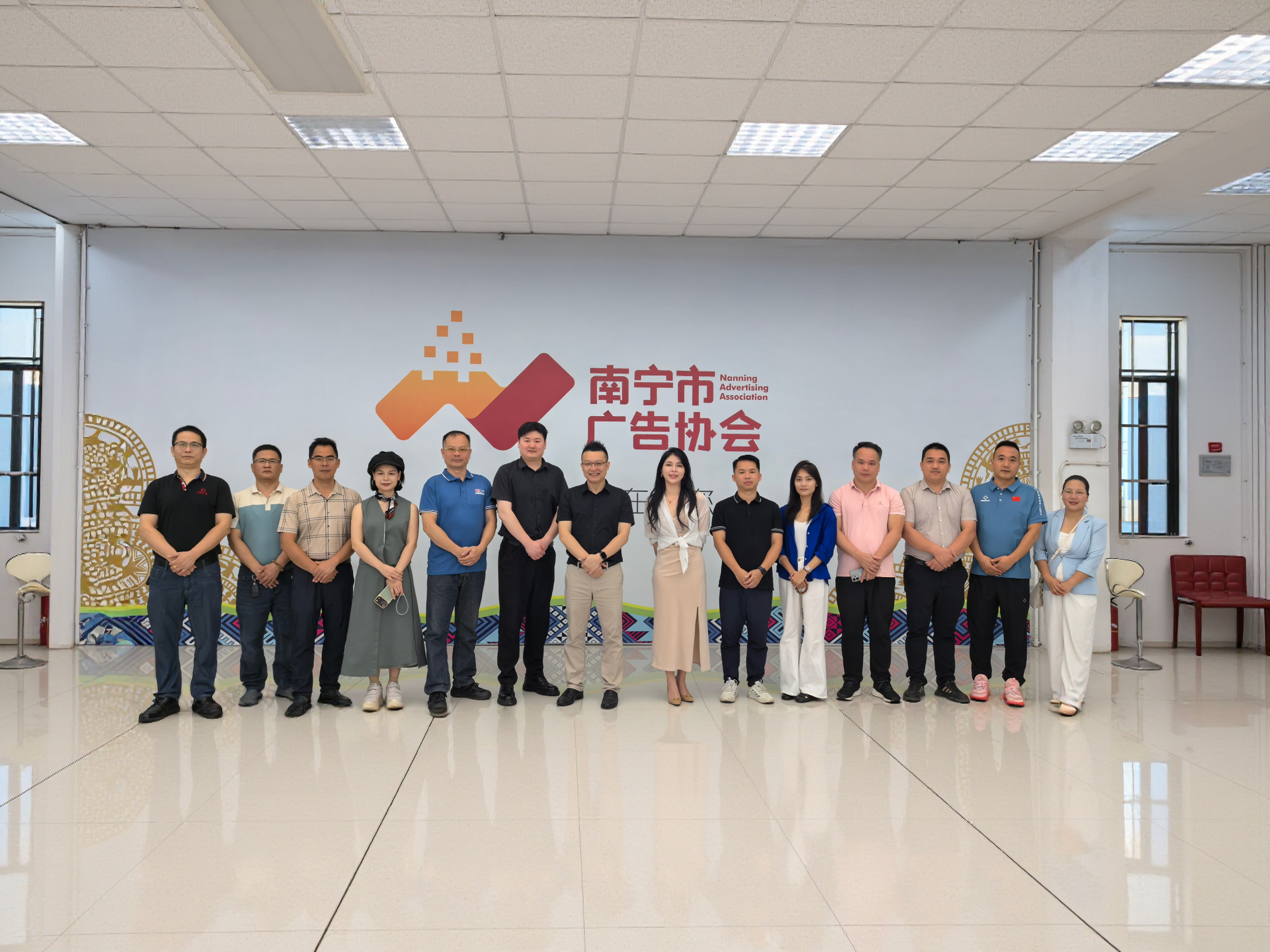 “探索东盟品牌合作与广告沙龙”2026年第一站南宁国家广告产业园区搭建跨境合作新桥梁（图ZMTU2MDM5Njg=） - 资讯 - 站酷设计师SHAIAwards原创素材 - 站酷ZCOOL