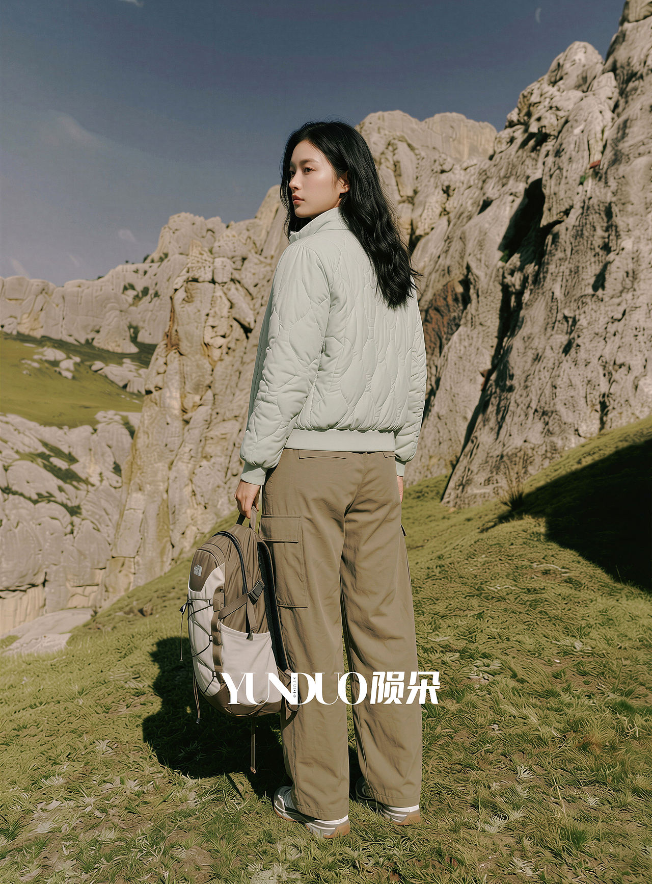 Ai气绒服生成 Ai电商图 Ai摄影 Ai生成(图ZNDA2OTY2NTU2) - AI作品 - 站酷设计师陨朵商拍刘大奇原创素材 - 站酷ZCOOL