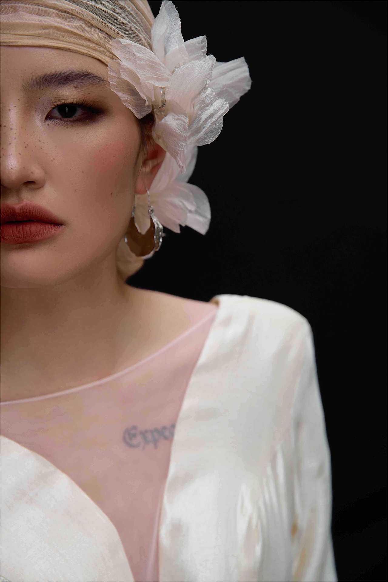 WANGYUIMAGE｜单人-婚纱照-xiaoren（图ZNDA3NDEwNDg0） - 人像摄影 - 站酷设计师WANGYUIMAGE王彧原创素材 - 站酷ZCOOL
