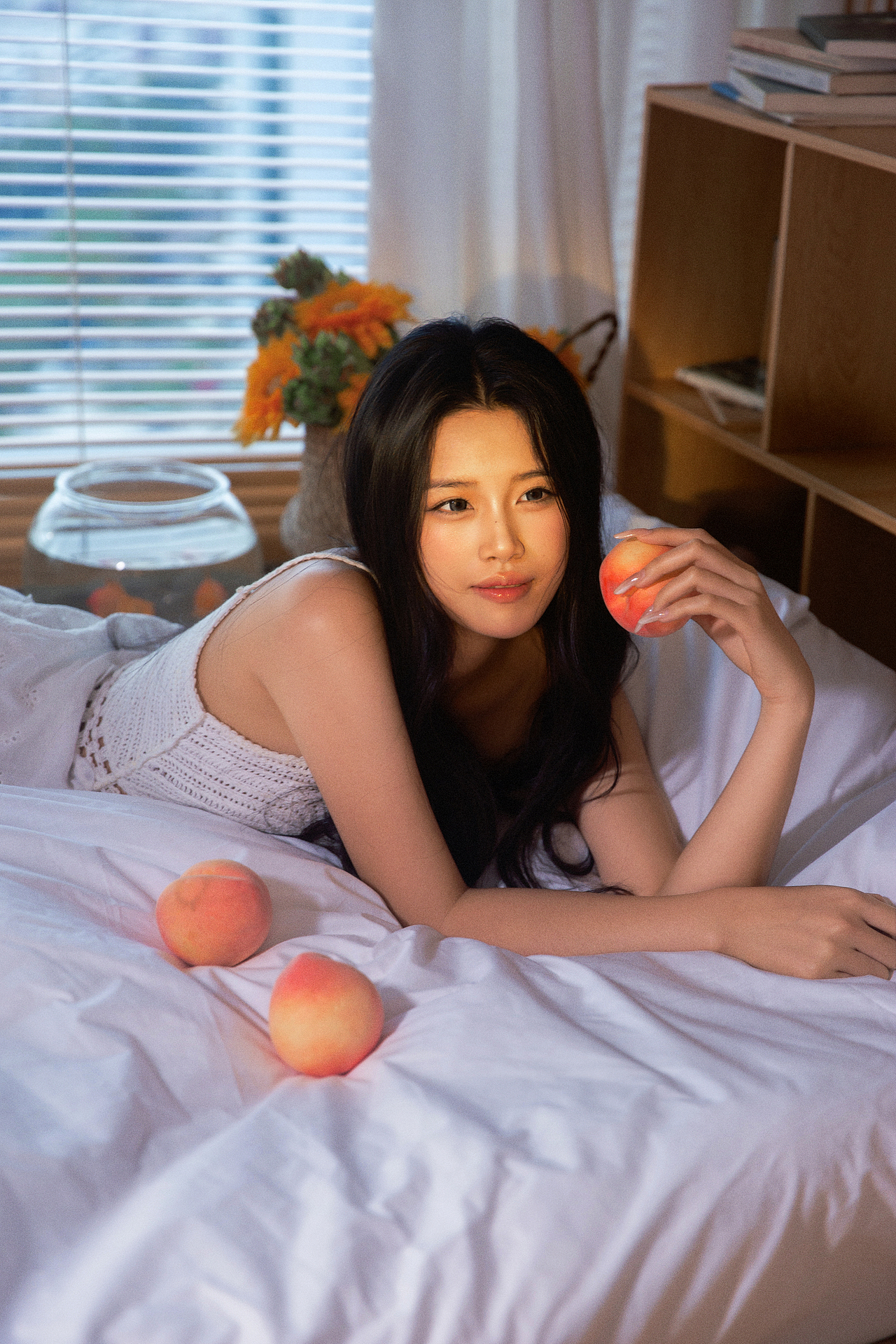 深圳写真约拍｜永远会为这种干净又治愈的居家写真心动（图ZNDA3NzQwNDU2） - 人像摄影 - 站酷设计师深圳女摄LUMIN原创素材 - 站酷ZCOOL