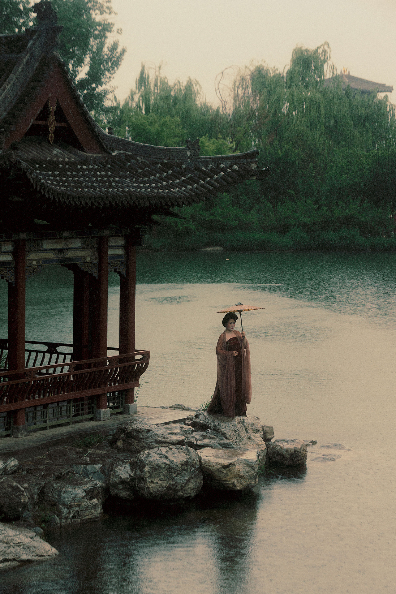 雨润晋祠（图ZNDA3NzcxOTM2） - 人像摄影 - 站酷设计师若寒Rock原创素材 - 站酷ZCOOL