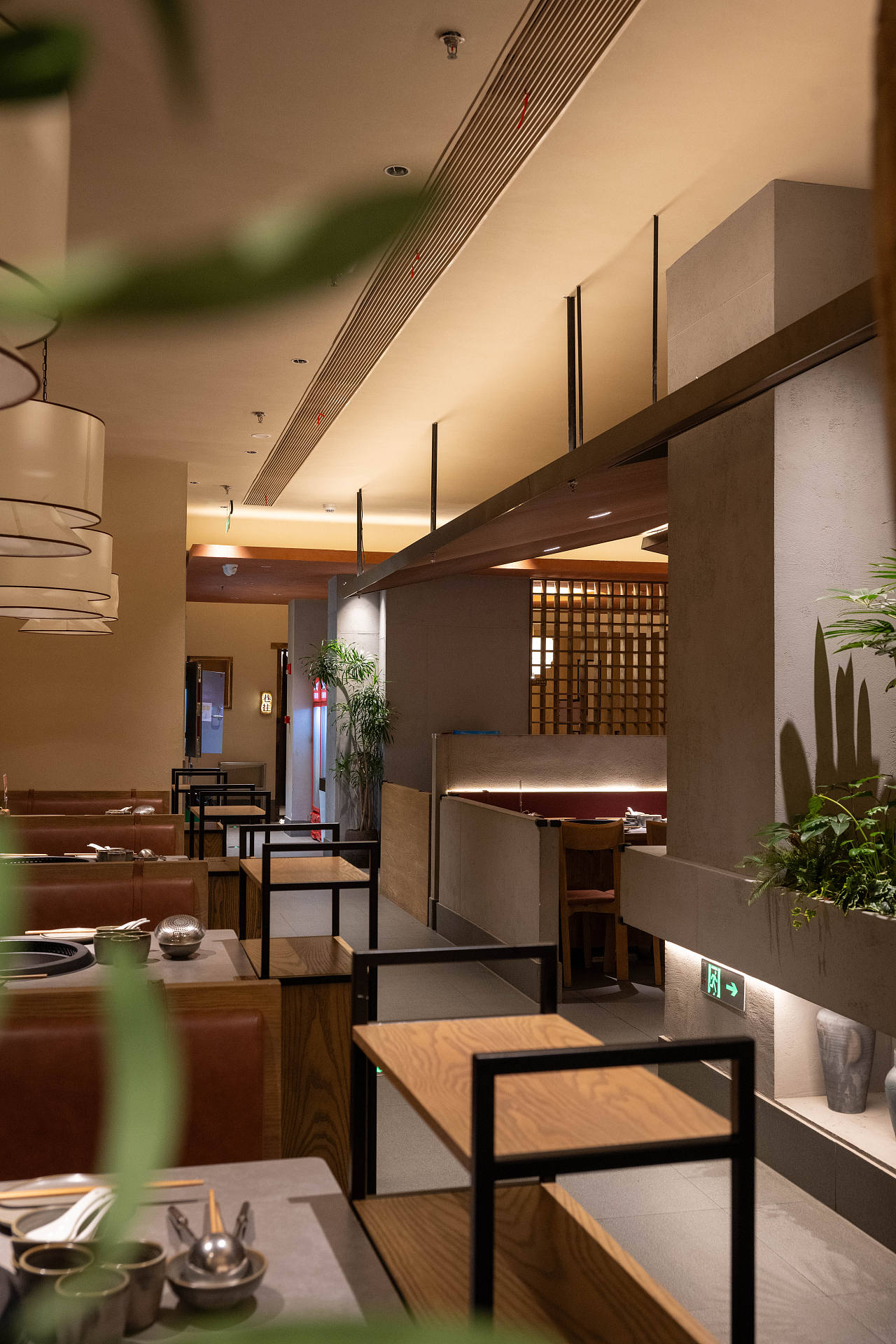山野设计 × 巴邑火锅 宁波印象城店（图ZNDA3ODEyMTg0） - 酒店餐饮设计 - 站酷设计师Shanyedesign原创素材 - 站酷ZCOOL