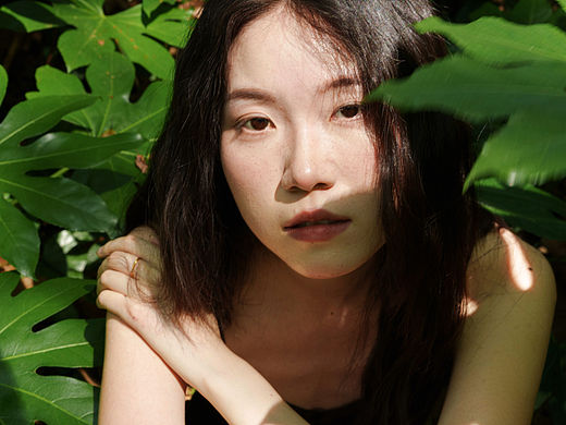 热带雨林味的她