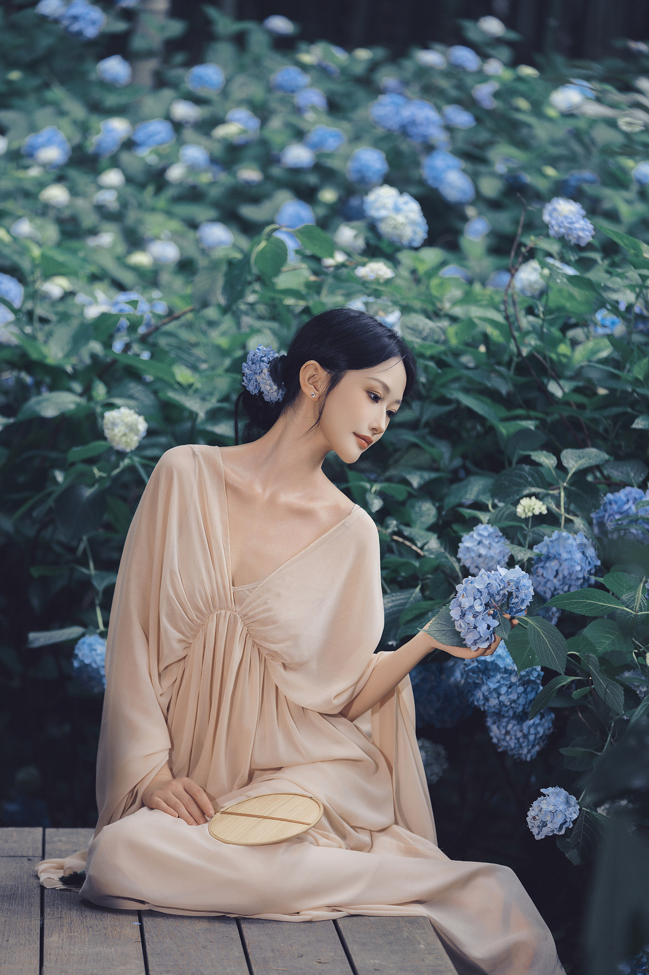 雾蓝色的夏（图ZNDA3ODY1MzU2） - 人像摄影 - 站酷设计师晓驷原创素材 - 站酷ZCOOL