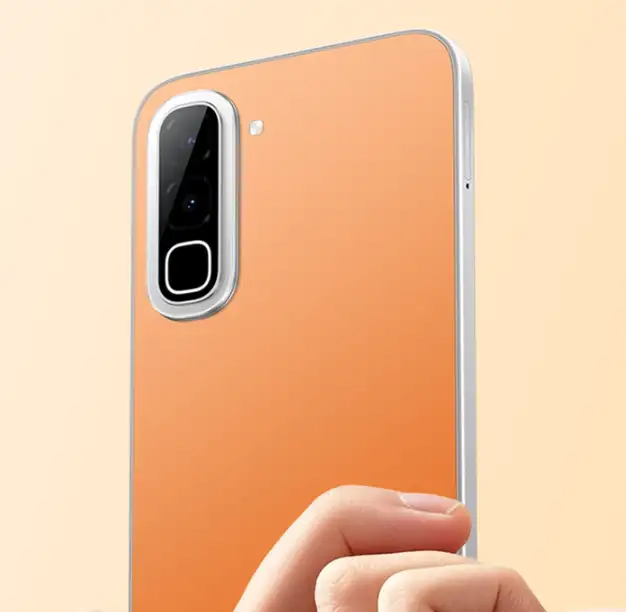 传音Infinix发布全新Hot 70手机，后盖采用热致变色设计（图ZMTU2NDgyNjg=） - 资讯 - 站酷设计师CMF设计军团原创素材 - 站酷ZCOOL