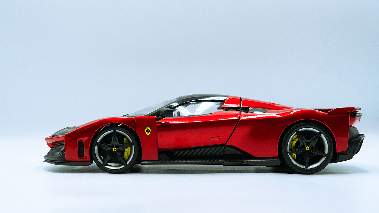 Ferrari F80 1:18 Bburago（图ZNDA4MDAyNTY4） - 其他摄影 - 站酷设计师饭饭饭樊原创素材 - 站酷ZCOOL