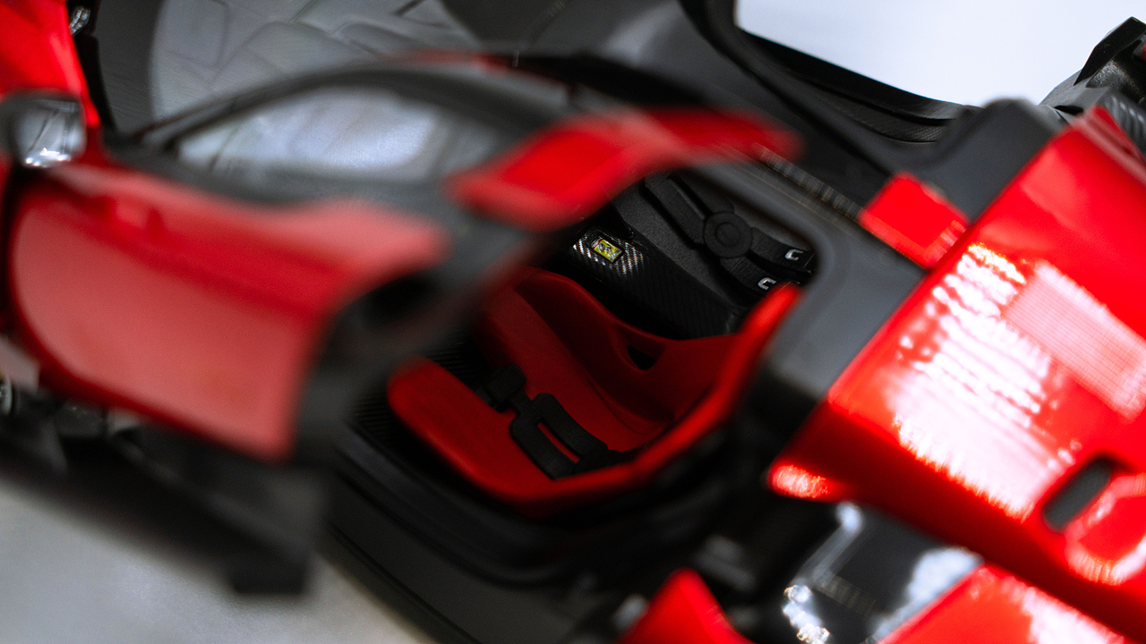 Ferrari F80 1:18 Bburago（图ZNDA4MDAyNzYw） - 其他摄影 - 站酷设计师饭饭饭樊原创素材 - 站酷ZCOOL