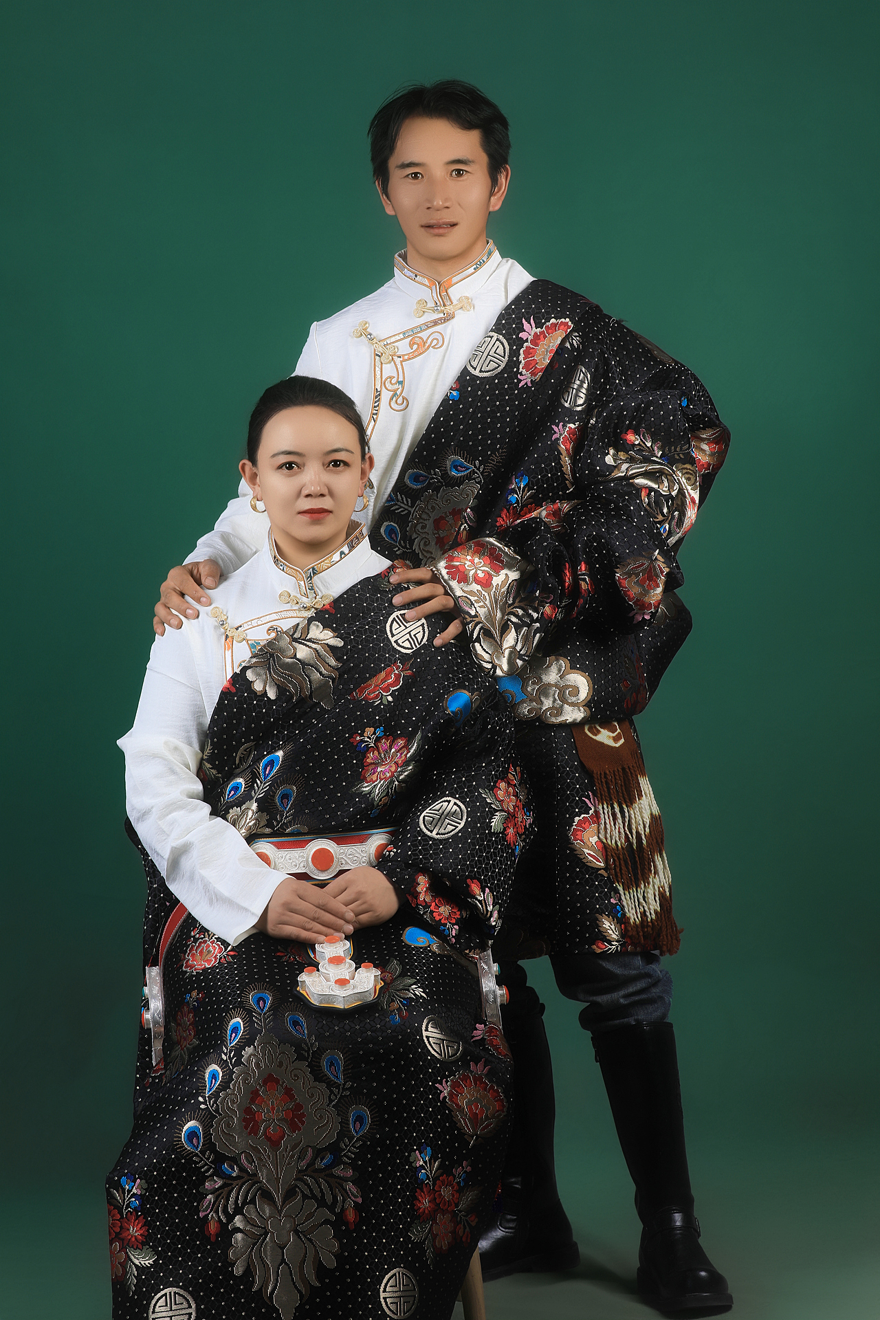 藏之缘（图ZNDA4MDExNDk2） - 人像摄影 - 站酷设计师黎明摄影师原创素材 - 站酷ZCOOL