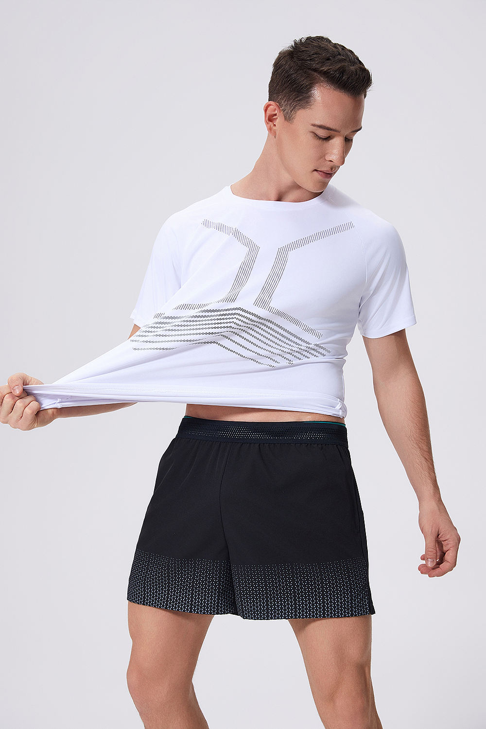 男装运动服白底棚拍（图ZNDA4MTQzMDI0） - 人像摄影 - 站酷设计师淘拍摄影原创素材 - 站酷ZCOOL