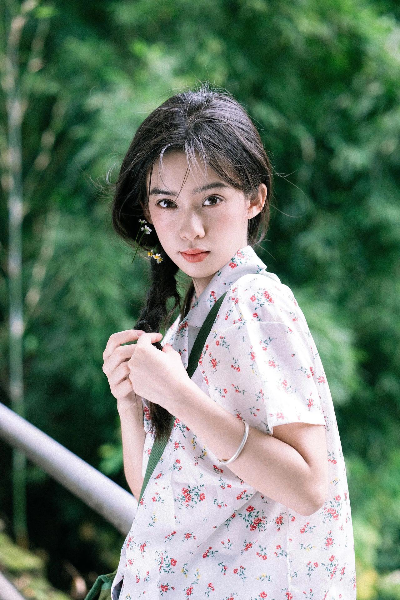 夏日清透 人像摄影（图ZNDA4MjAxMjM2） - 人像摄影 - 站酷设计师不会拍照的设计狮原创素材 - 站酷ZCOOL