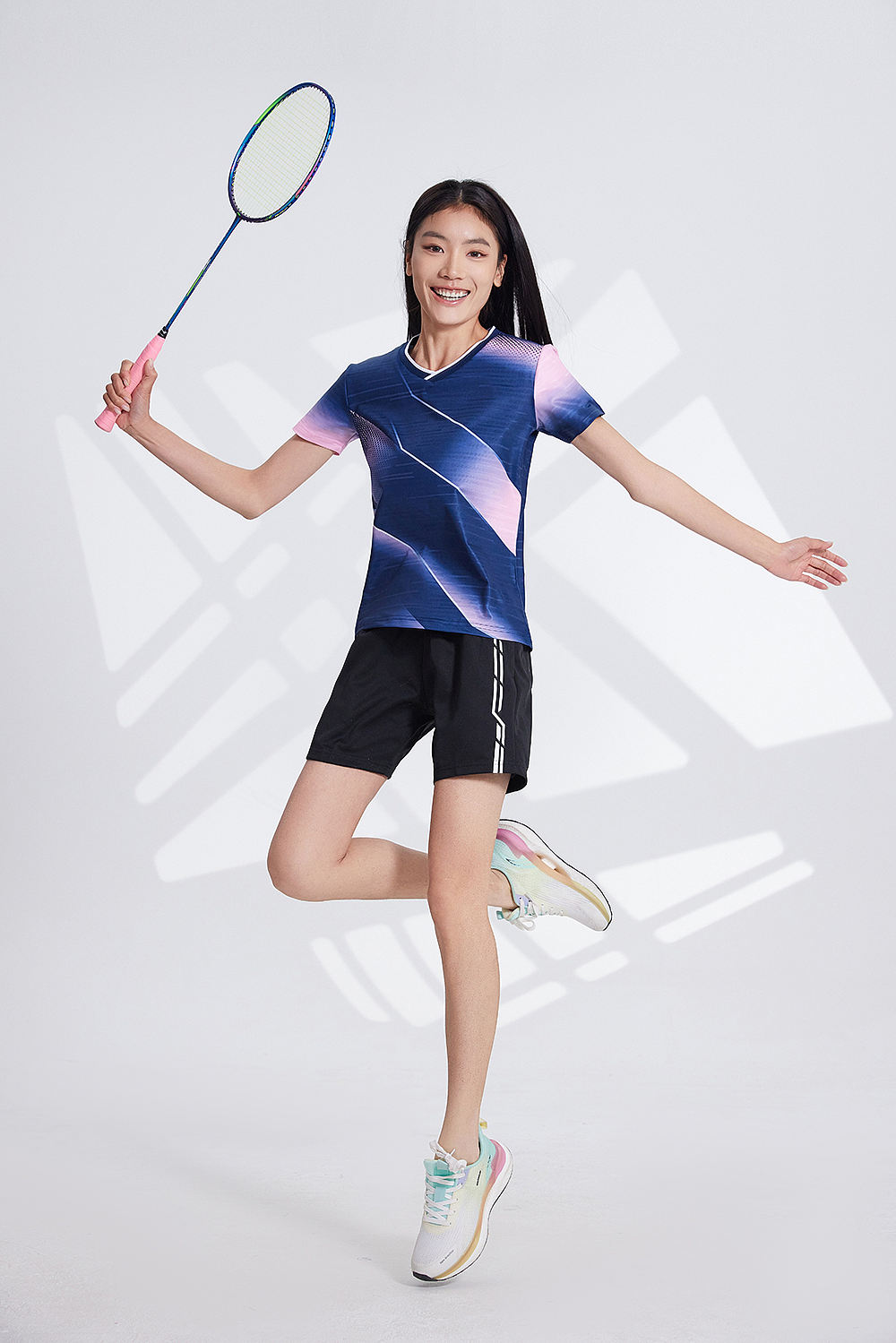 国模双模运动服室内棚拍（图ZNDA4MjM3MTky） - 人像摄影 - 站酷设计师淘拍摄影原创素材 - 站酷ZCOOL