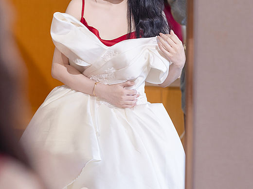 婚礼晨袍