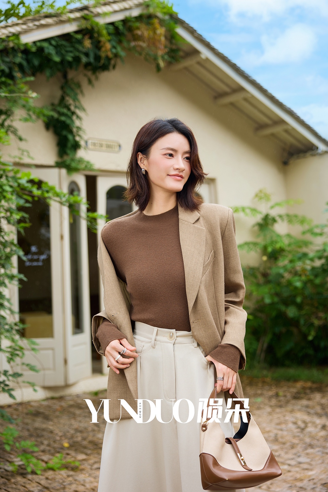 乔丽莎打底衫商业摄影 针织穿搭外景拍摄(图ZNDA4MzE0ODIw) - 人像摄影 - 站酷设计师陨朵商拍刘大奇原创素材 - 站酷ZCOOL