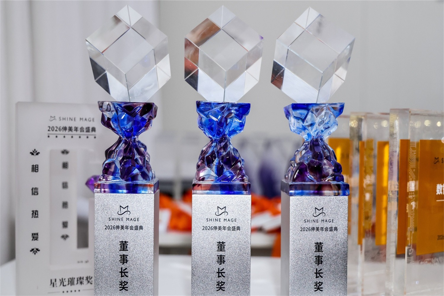 杭州伸美集团全球战略发布会美陈设计如何实现引流？肆墨设计（图ZMTU2NjgwNTY=） - 资讯 - 站酷设计师肆墨设计原创素材 - 站酷ZCOOL