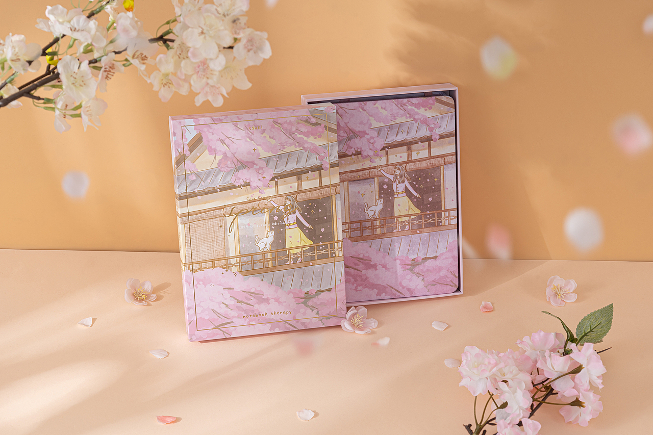 樱花朋友系列礼盒笔记本拍摄|文创产品拍摄 静物摄影(图ZNDA4MzY3ODI0) - 产品摄影 - 站酷设计师半夏摄影_桑迪原创素材 - 站酷ZCOOL