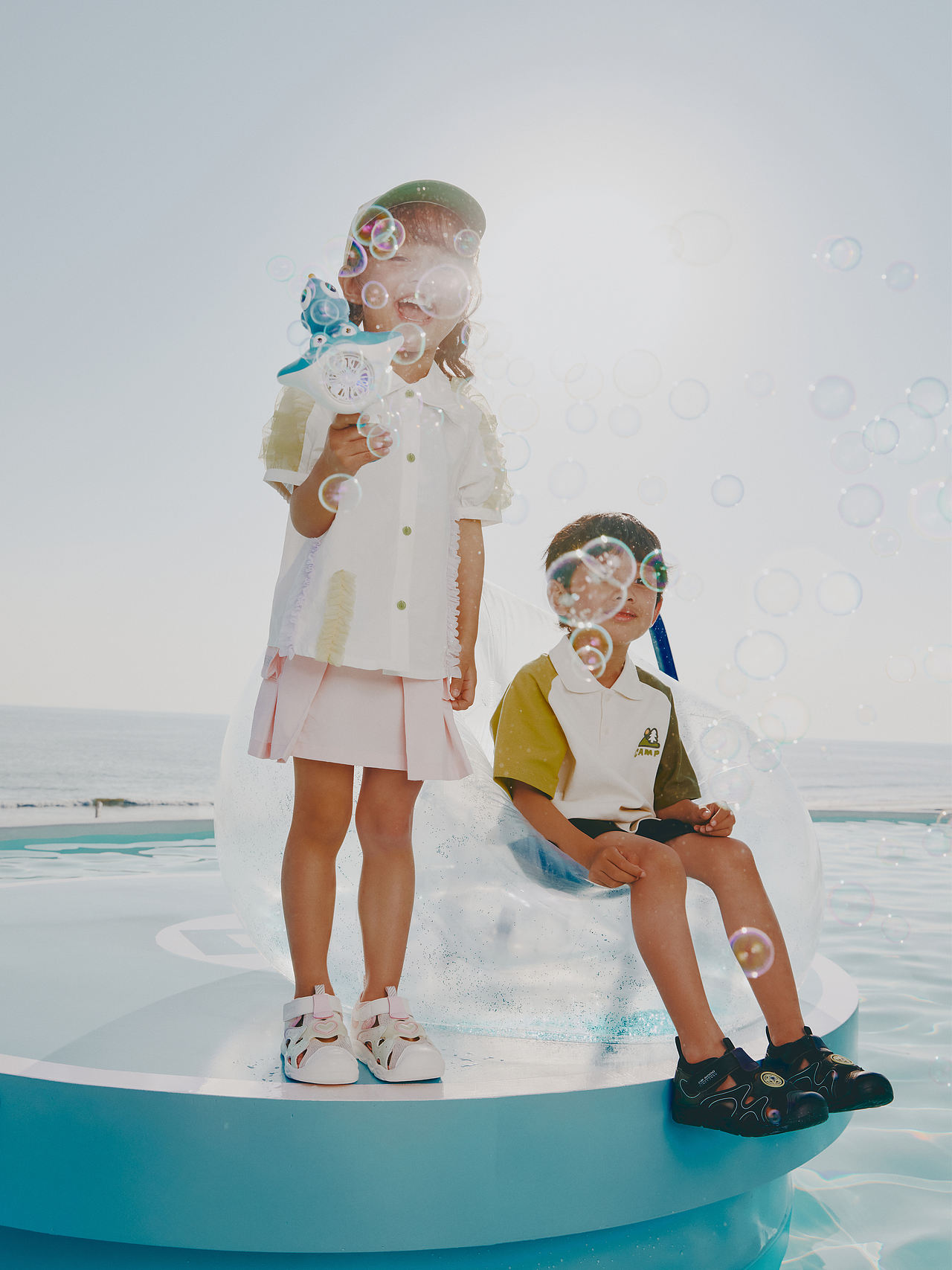 童装童鞋｜江博士DR.KONG海边夏日度假🏖️（图ZNDA4NDc1OTMy） - 时尚/艺术摄影 - 站酷设计师JunRung韦键荣原创素材 - 站酷ZCOOL