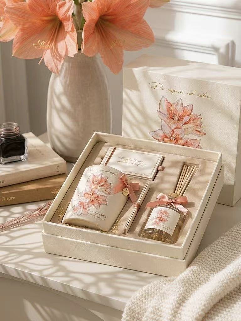 暖调花卉水彩插画|纸品/家纺/礼盒商用适配设(图ZNDA4NTUxNjky) - 商业插画 - 站酷设计师插画师多多原创素材 - 站酷ZCOOL