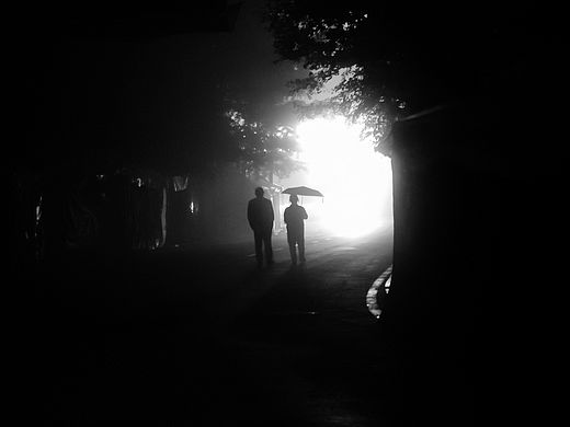 走向光明