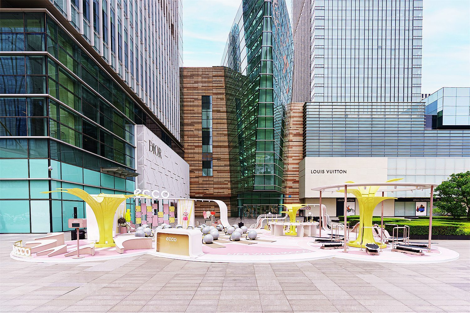 城市户外主题快闪的空间叙事策略-ECCO TOPIA 全国巡展沈阳站-肆墨设计（图ZMTU2OTcwNjA=） - 资讯 - 站酷设计师肆墨设计原创素材 - 站酷ZCOOL