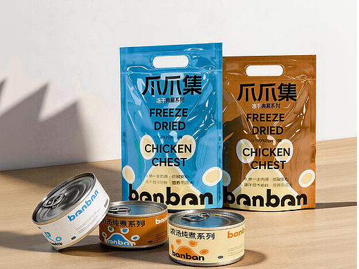 宠物品牌设计｜陪伴为内核的差异化品牌视觉