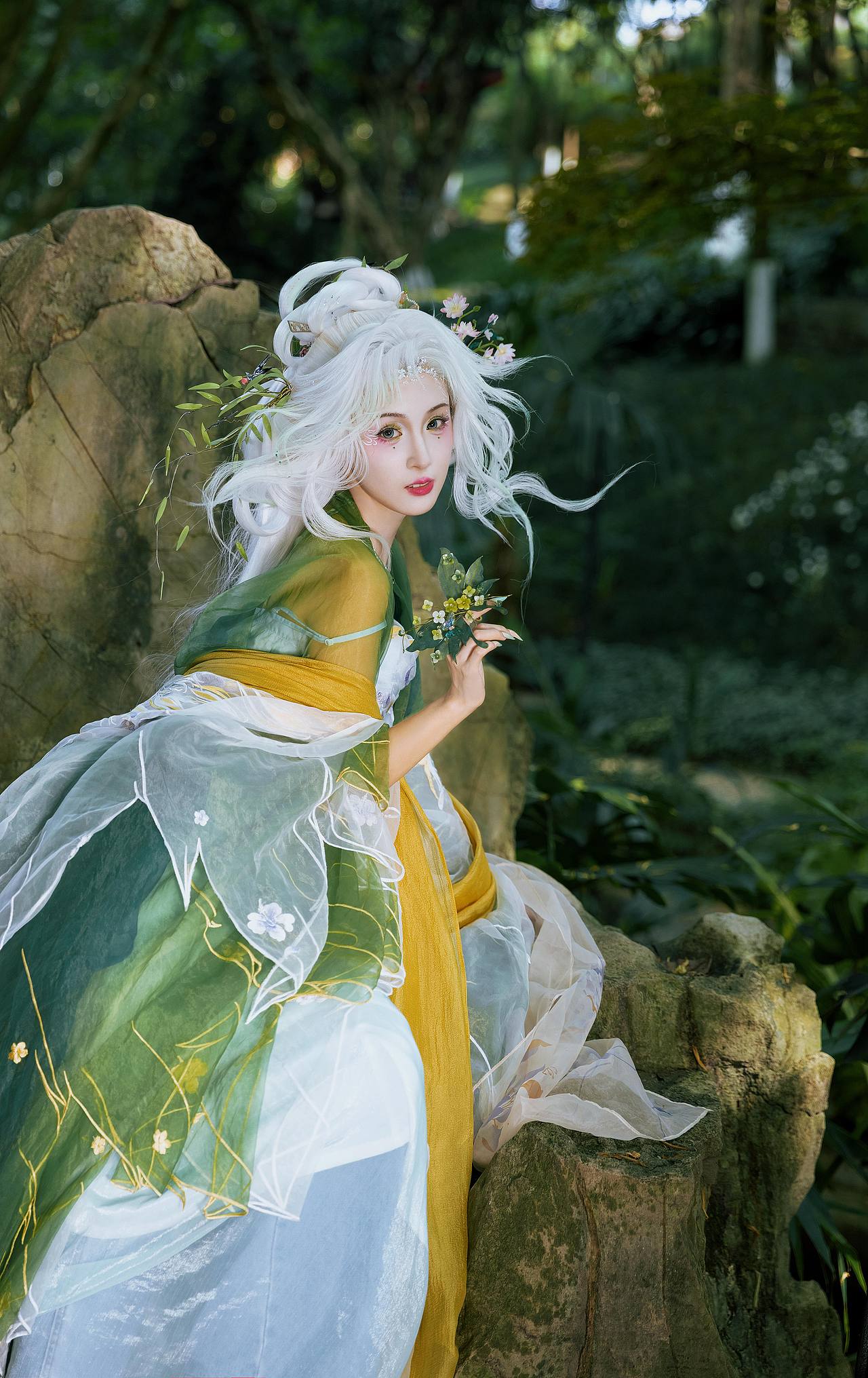 林间蝶（图ZNDA4OTk1NTg4） - 人像摄影 - 站酷设计师莓兮MAY原创素材 - 站酷ZCOOL