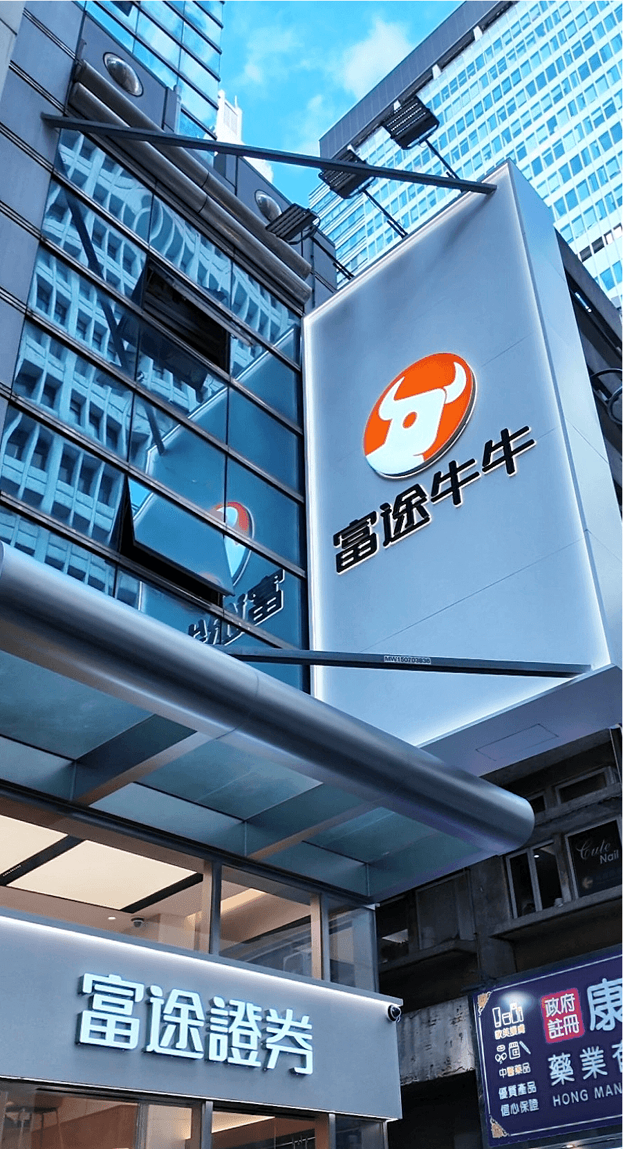 一切叙述终将流淌成回响|6月创新(图ZNDA5MTc1MjEy) - 商业空间设计 - 站酷设计师inDare格外设计原创素材 - 站酷ZCOOL