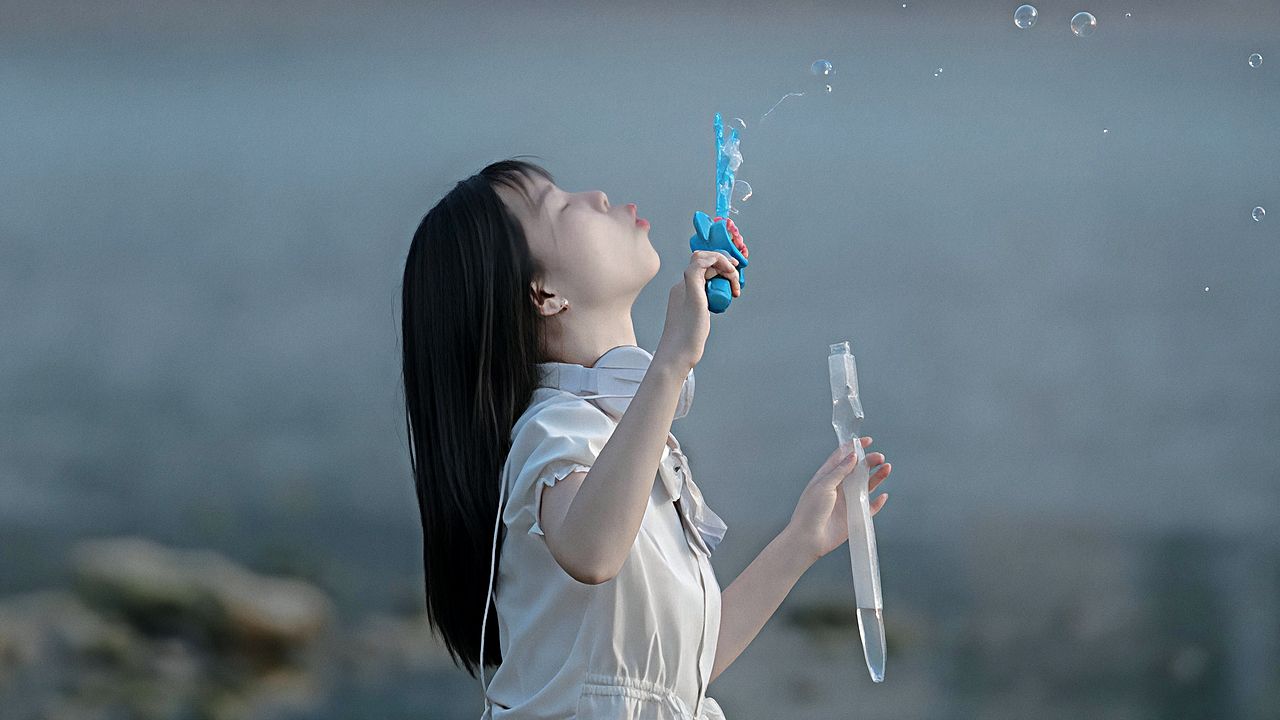 江风与泡泡(图ZNDA5MjM1MTI0) - 人像摄影 - 站酷设计师摄影的猫原创素材 - 站酷ZCOOL