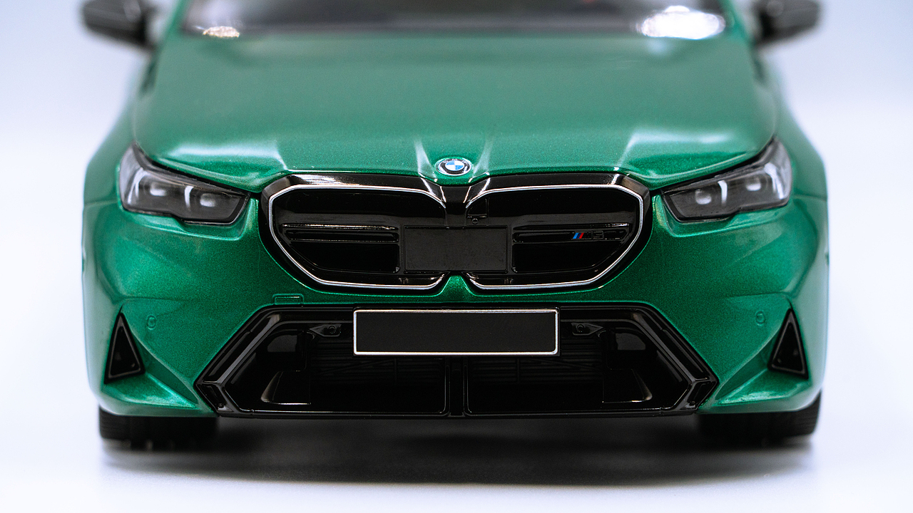 BMW M5 Touring G99 MINICHAMPS 1:18（图ZNDA5MzgyMjEy） - 其他摄影 - 站酷设计师饭饭饭樊原创素材 - 站酷ZCOOL
