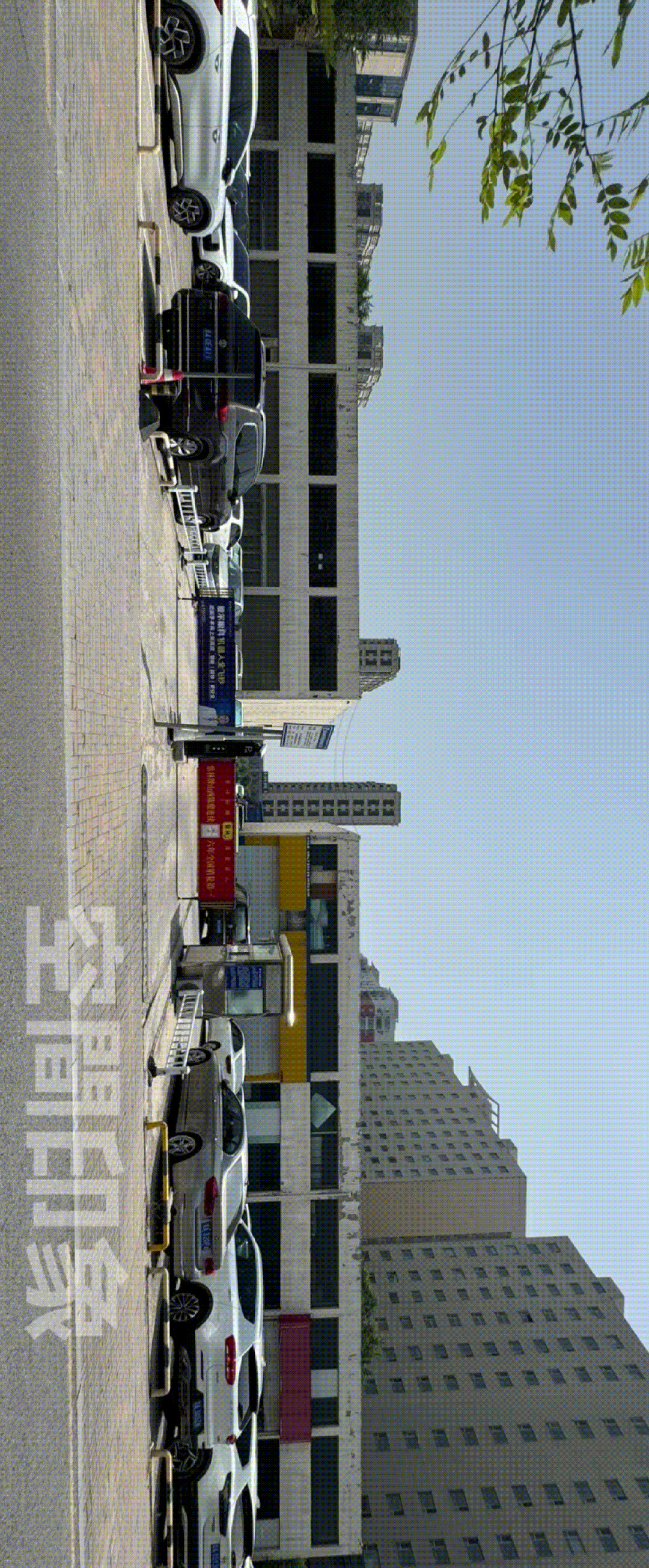 太原的松弛，藏在一条叫“坞城南路”的街上（图ZMTU3MjMwNDQ=） - 资讯 - 站酷设计师空间印象商业设计原创素材 - 站酷ZCOOL