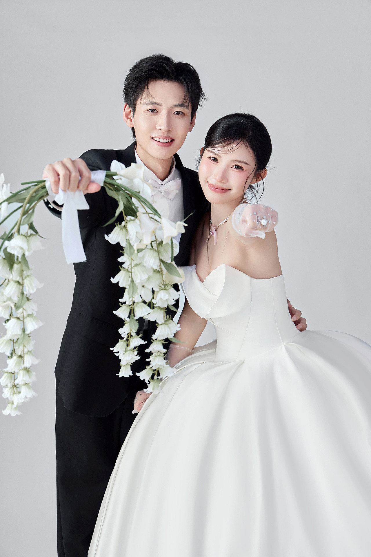 纪实抓拍，咔嚓眼中的浓情蜜意💗（图ZNDA5ODA3NjMy） - 人像摄影 - 站酷设计师W影像工作室原创素材 - 站酷ZCOOL