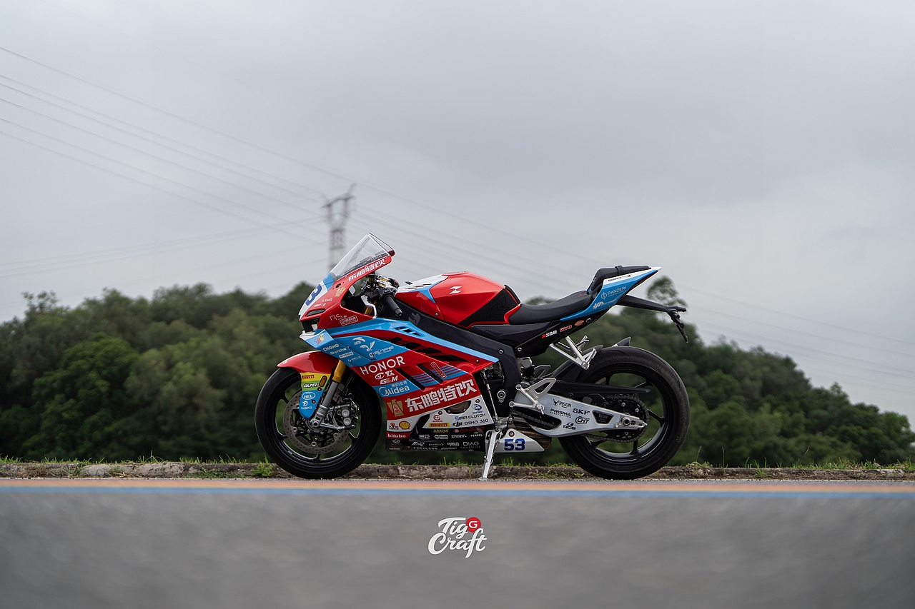 张雪820RR-WSBK意大利分站冠军涂装（图ZNDA5OTI0NTMy） - 其他手工艺 - 站酷设计师虎将贴花原创素材 - 站酷ZCOOL