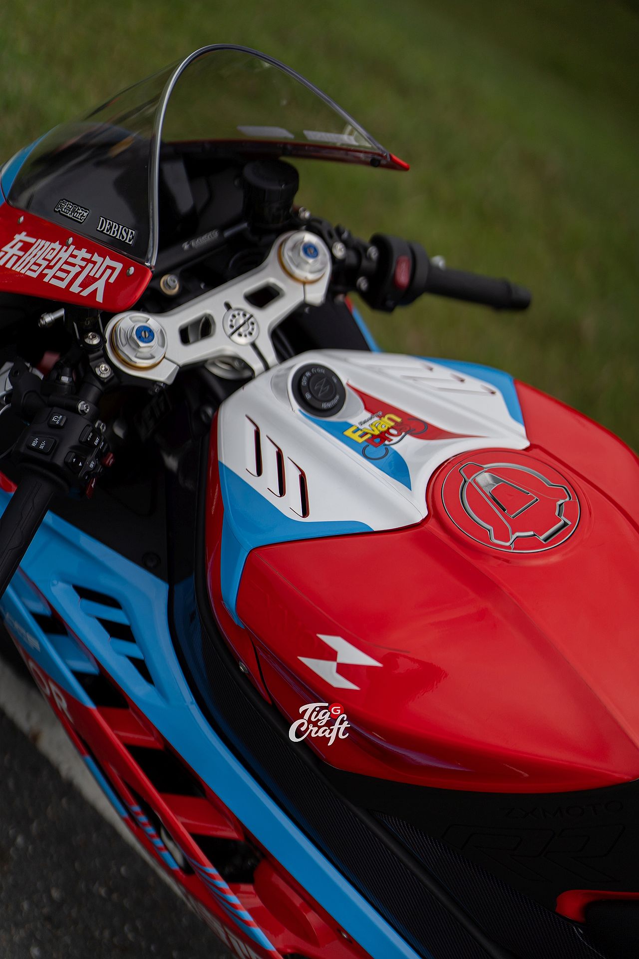 张雪820RR-WSBK意大利分站冠军涂装（图ZNDA5OTI0NTIw） - 其他手工艺 - 站酷设计师虎将贴花原创素材 - 站酷ZCOOL