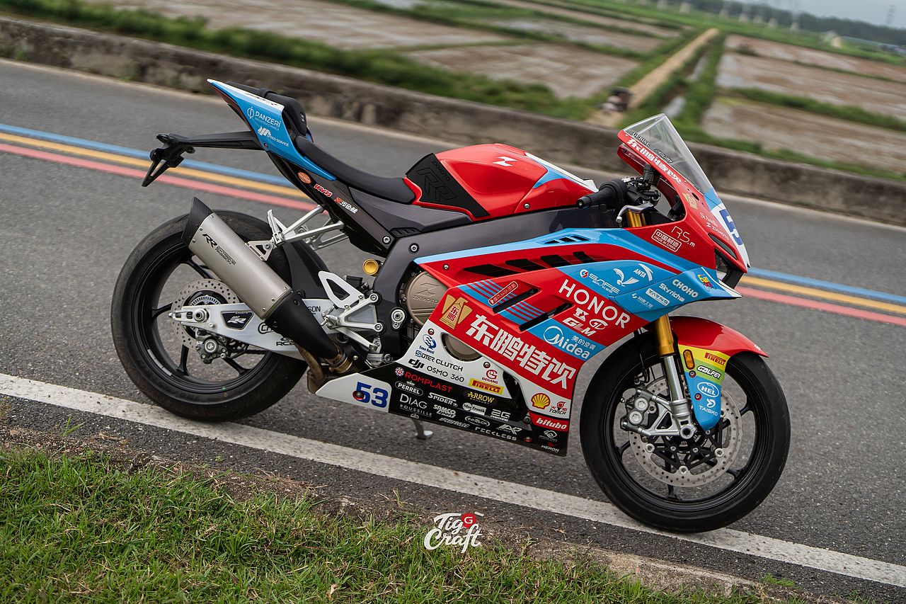 张雪820RR-WSBK意大利分站冠军涂装（图ZNDA5OTI0NDgw） - 其他手工艺 - 站酷设计师虎将贴花原创素材 - 站酷ZCOOL