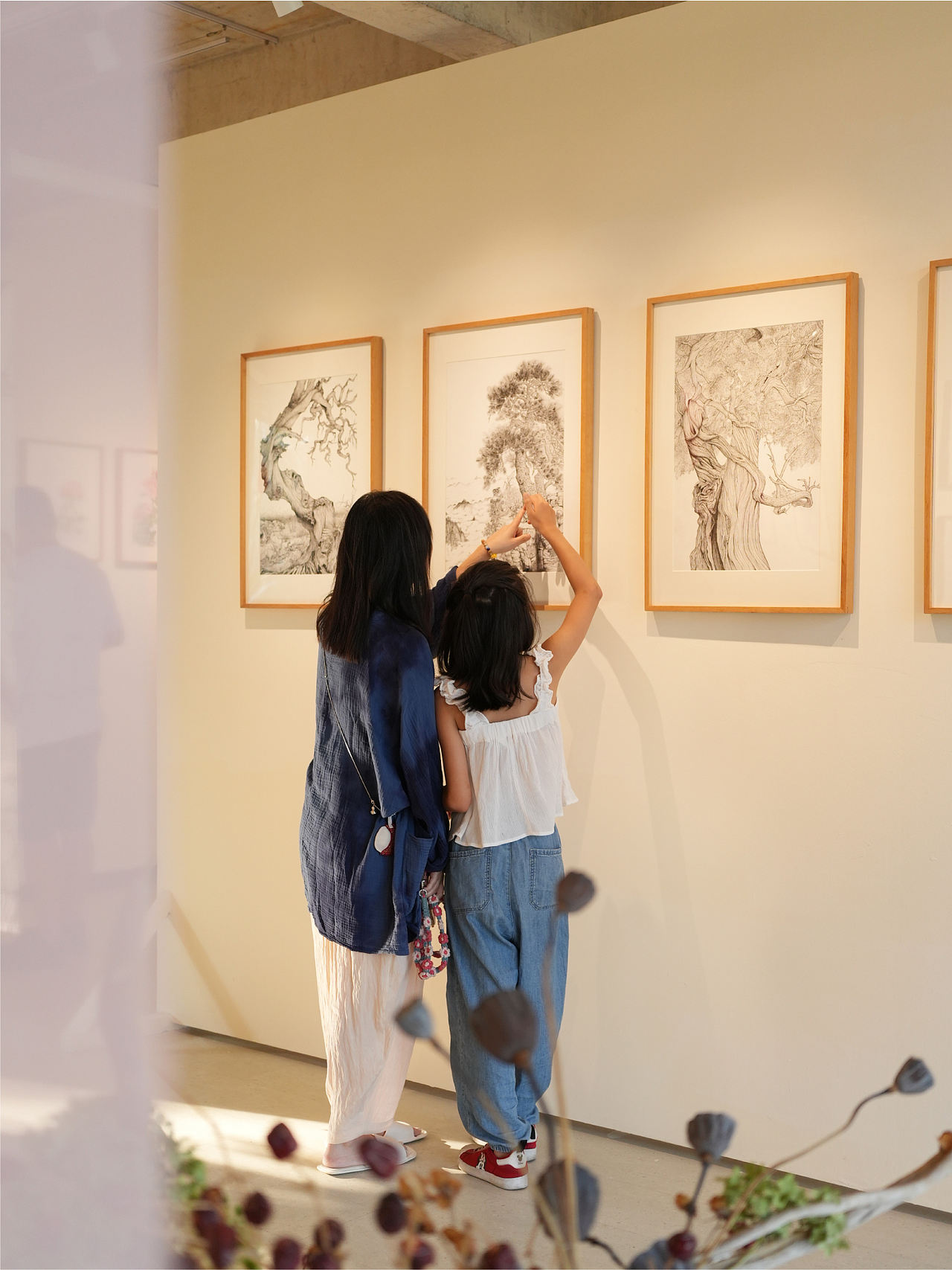 单人旁Studio Radic|朵朵不同素人画展字体（图ZNDEwMTc2Mjc2） - 字体/字形 - 站酷设计师单人旁设计原创素材 - 站酷ZCOOL