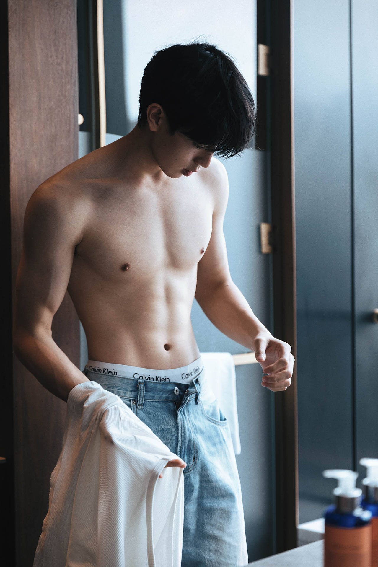 人像摄影 | part of him（图ZNDEwMjMxNzU2） - 人像摄影 - 站酷设计师陈铁棒原创素材 - 站酷ZCOOL