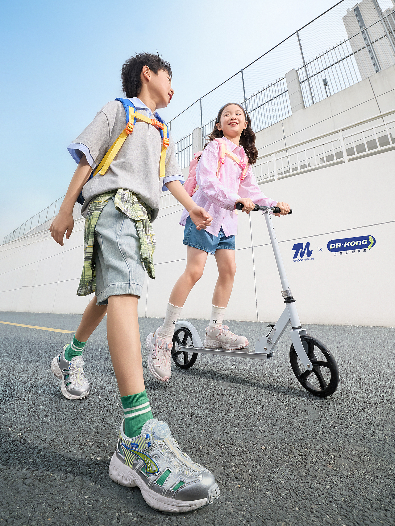 江博士2026夏日TVC｜一起奔赴夏日旷野（图ZNDEwMjUyMzA0） - 人像摄影 - 站酷设计师TMOSTSHOES原创素材 - 站酷ZCOOL
