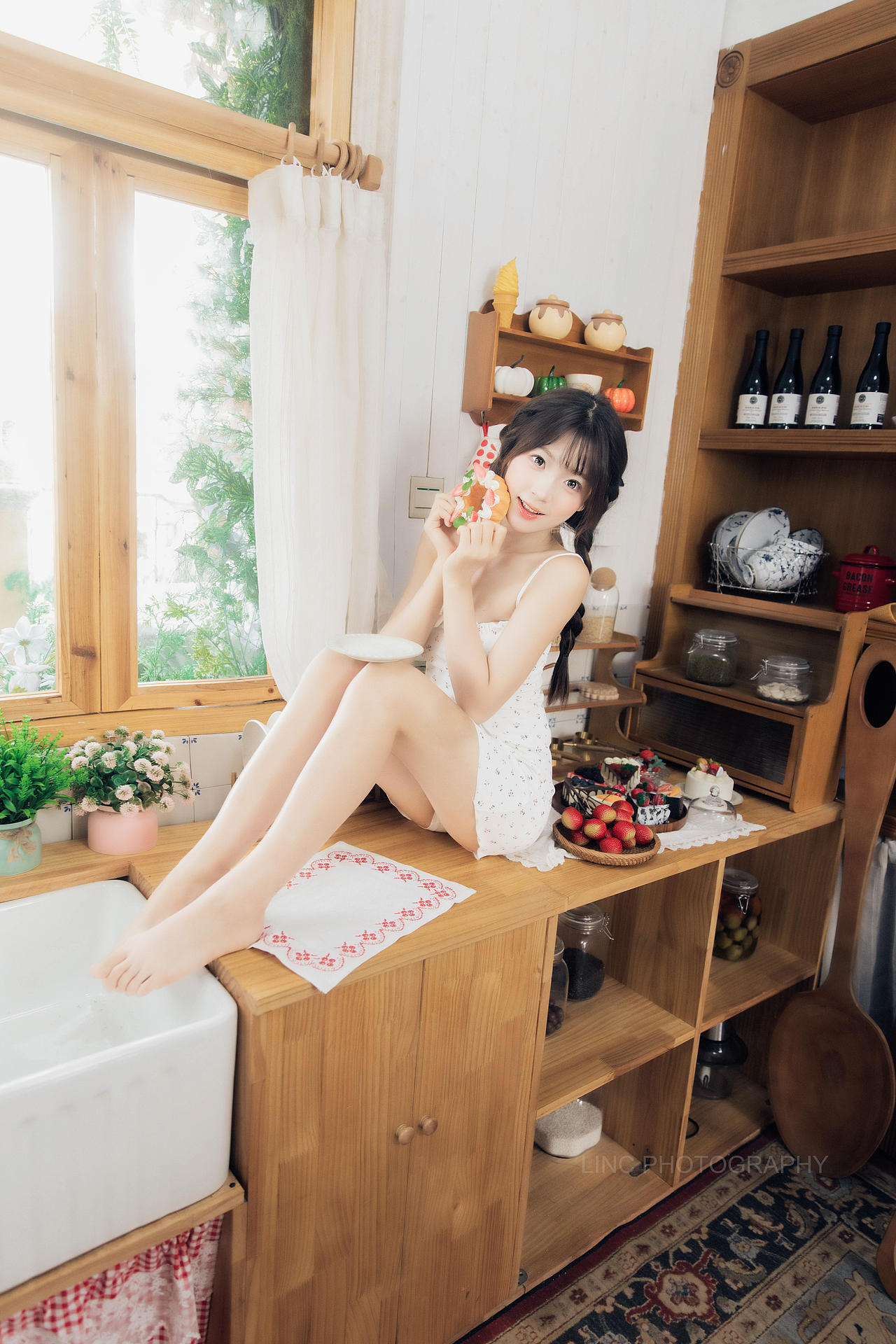 少女厨房（图ZNDEwMzg3NzQ4） - 人像摄影 - 站酷设计师长夜听风原创素材 - 站酷ZCOOL