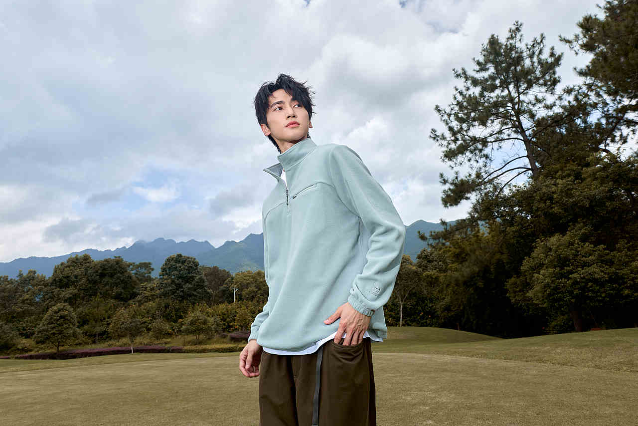 驭风入冬，山野随行｜骆驼户外（图ZNDEwNDEzOTY0） - 人像摄影 - 站酷设计师JaKe杰原创素材 - 站酷ZCOOL