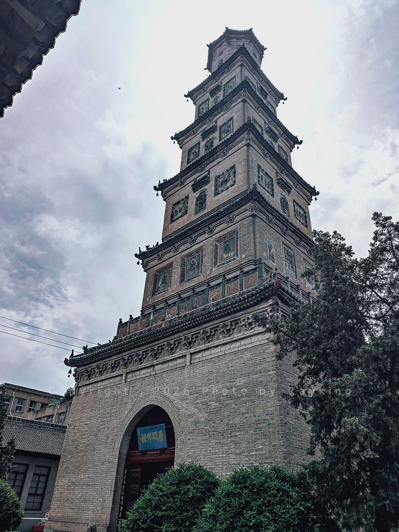 琉璃塔和铁佛头|大云寺(图ZNDEwNDkzNzUy) - 环境/建筑摄影 - 站酷设计师金钻子原创素材 - 站酷ZCOOL