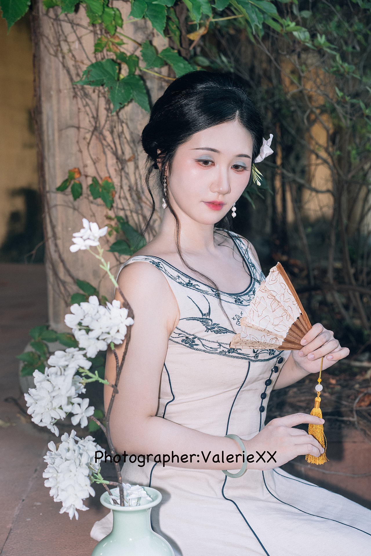 树影摇晃的时候，时间也慢了。（图ZNDEwNTU5MDA0） - 人像摄影 - 站酷设计师野原Valerie原创素材 - 站酷ZCOOL