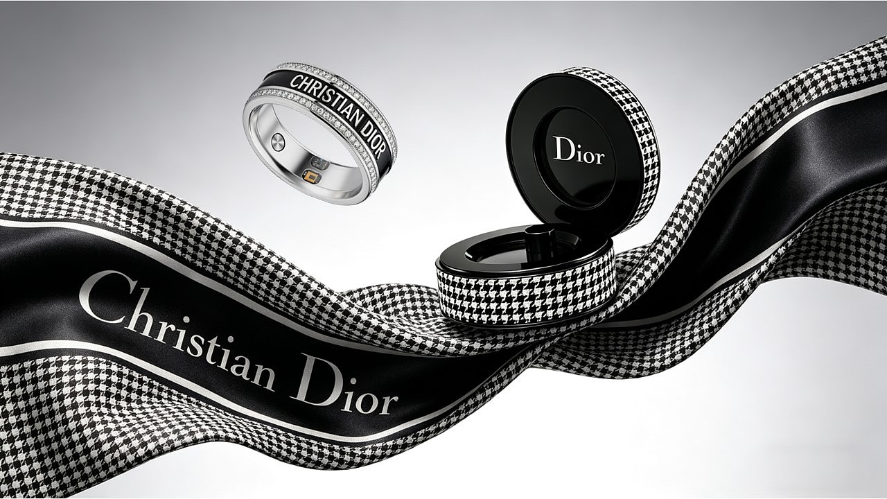 DIOR 联名 AI 智能戒指｜奢侈品数字化衍生设计（图ZNDEwNjIwMTk2） - 电子产品 - 站酷设计师MagieeWang原创素材 - 站酷ZCOOL