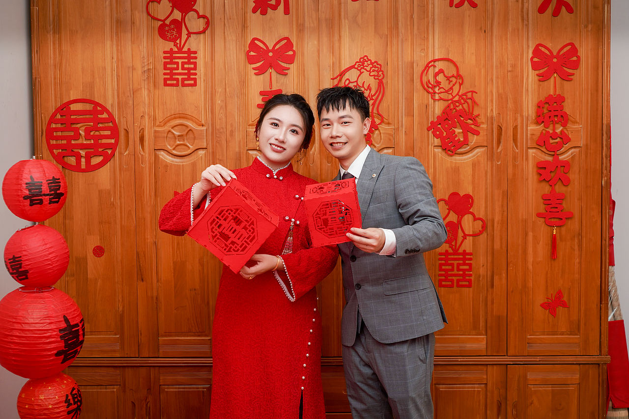 大红棚婚礼跟拍（图ZNDEwNjMxMDE2） - 人像摄影 - 站酷设计师摄影师何小康原创素材 - 站酷ZCOOL